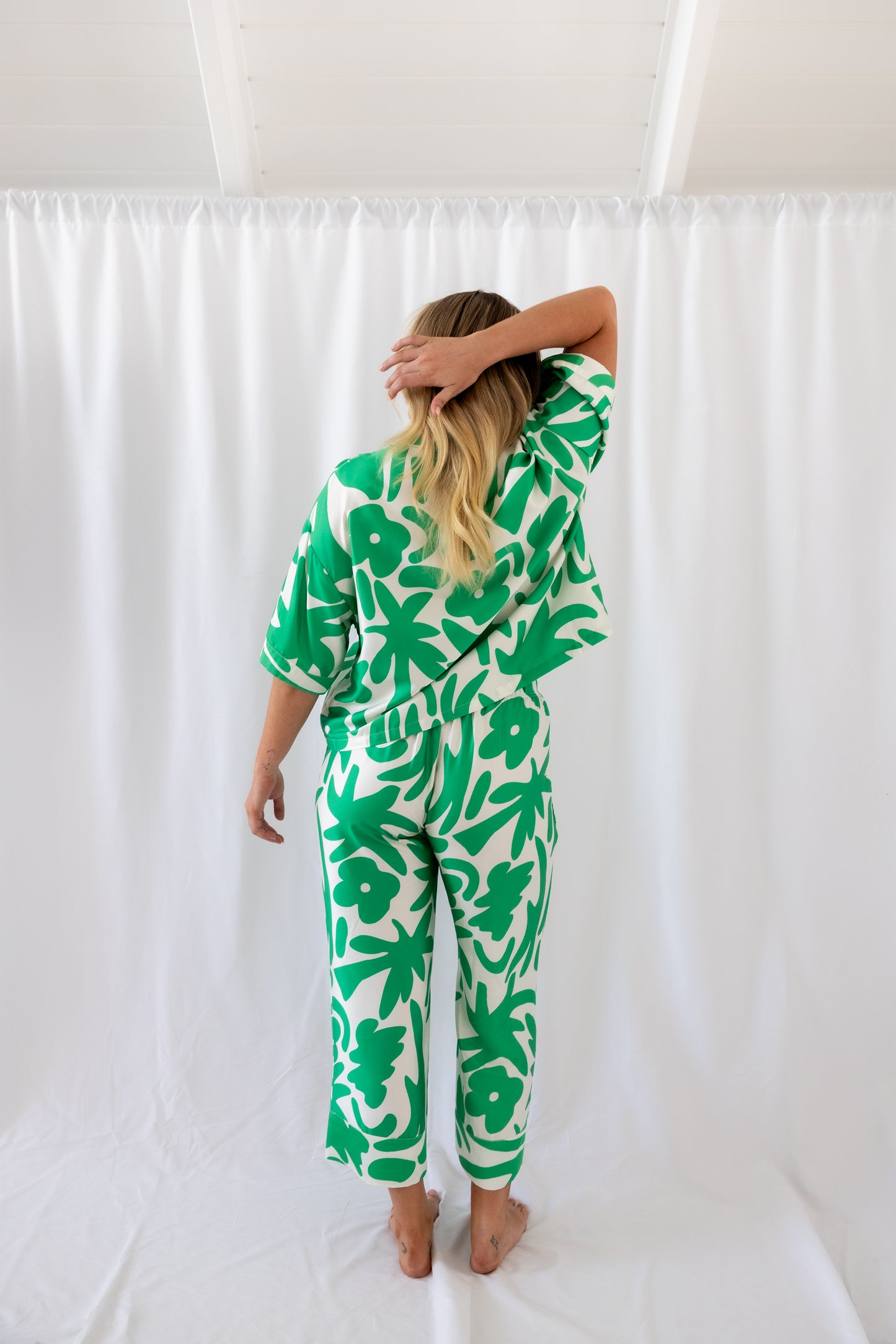 Frankie Set | Palm Springs NOT QUITE RIGHT (NQR)