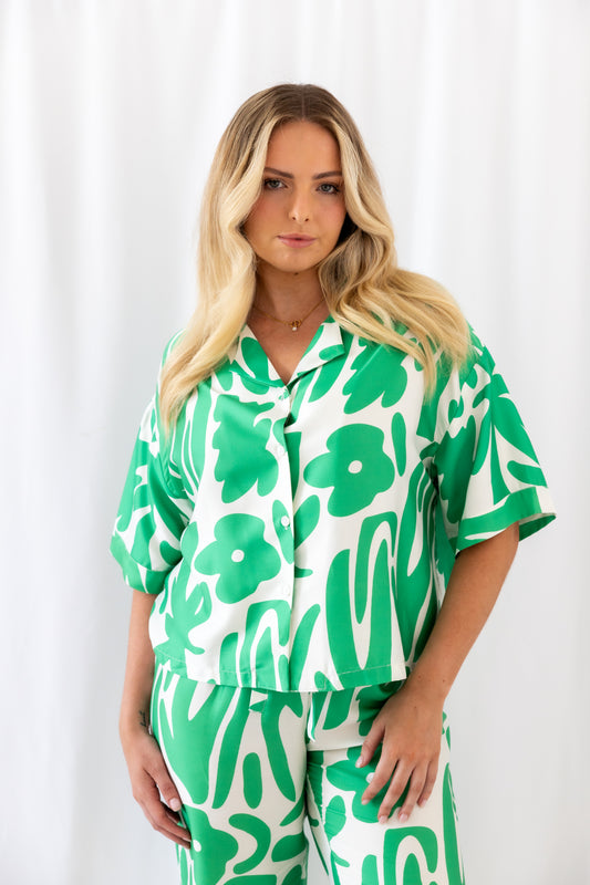 Frankie Set | Palm Springs NOT QUITE RIGHT (NQR)